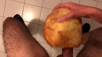 Preview 4 of Shmeil Big Ass - Mi scopo una pagnotta