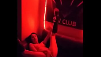 Preview 2 of Dorcel Version - en club swinger de chihuahua diamondsw