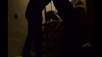 Preview 2 of Indan Xvideo 2018 - Lo esper&eacute_ en la escalera