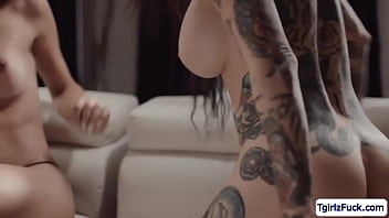Preview 4 of Priscilla Gomez Homemade - Busty tranny Jade Venus orals and fucks milf stepmoms pussy