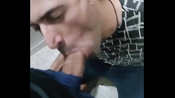 Preview 2 of Seduction 513 - Meu vizinho me chupando no elevador at&eacute_ eu gozar na boca dele