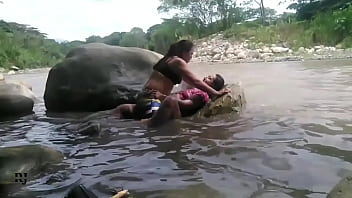 Preview 2 of Mom Ashuza Yagi Big Bbw - una escapadita y una folladita