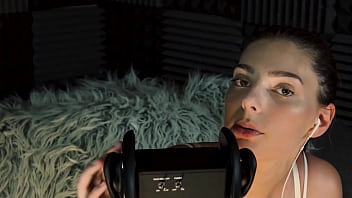 Preview 4 of Small Flappy Pussy - Ear Tapping ASMR with Ekko ASMR