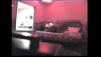 Preview 4 of Sunny Leone New Sex Hd Video - Levou o amigo pra comer a esposa no motel