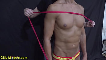 Preview 1 of Beauty Queeen - The art of roping? a muscle guy to make his pecs so juicy!