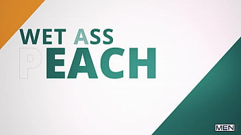 Preview 4 of Young Redheads Sucking Cock - Wet Ass Peach / MEN / Ty Mitchell,  Ian Greene  / stream full at  www.sexmen.com/pea