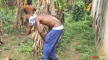 Preview 3 of Wild Porm - My neighbor&#039_s wife loves to bath outside near the local well,  she&#039_s so hot