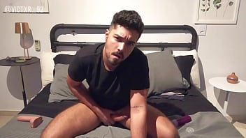 Preview 4 of Easily Takes - Victor Veiga playing with a dildo