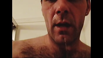 Preview 3 of Meera Anli - Pissing all over my face