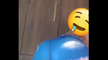 Preview 3 of Big Boobs And Big Hip - Novinha