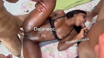 Preview 4 of Ww Xxx Vio Bf - Que del&iacute_cia fico cheia de tes&atilde_o enquanto um me soca gostoso enquanto mamo ?