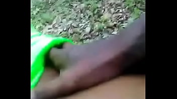 Preview 3 of Frensh Pornostar - un tour en brousse sa donne ca