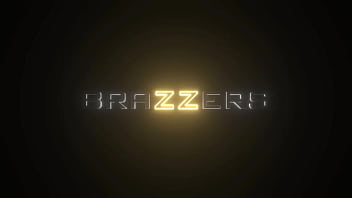 Preview 4 of Beitfull Sex - Thankful For a Giving MILF YumTheeBoss,  Ameena Green / Brazzers/ Enter XVPROMO on official site for discount