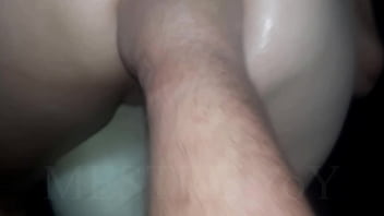 Preview 2 of Xxxkhani Com - Escrava da casa,  treinando o Fisting anal (Tr&ecirc_s de Doze meses)