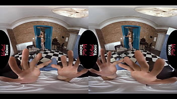 Preview 1 of Sunny Leone Vs Dani Daniel - VIRTUAL TABOO - Fashion Show