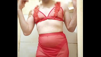 Preview 4 of Very Old Grandpa And Daughter - Cdzinha puta de vermelho
