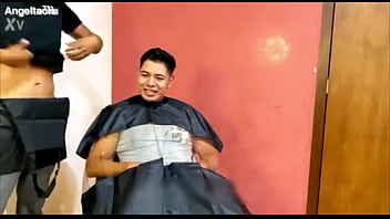 Preview 3 of 16 Virgrn - Barber Shop a domicilio y termina en follada