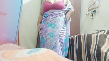 Preview 1 of Sister Vs Brother Sex Vedio - Sangeeta is hot and wants to have sex with Telugu dirty talk