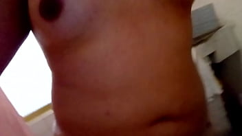Preview 1 of Nude Nxg Porn - Mi gorda kari me manda video de su culo