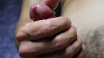 Preview 4 of Mom Lv - СЕКСУАЛЬНЫЙ ГОРЯЧИЙ ПАРЕНЬ ЖЕСТКО ДРОЧИТ СВОЙ БОЛЬШОЙ ЧЛЕН