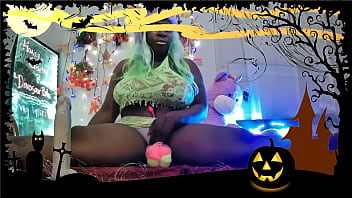 Preview 3 of Mamm Video - HONEY COSPLAY ROOM-- DINO BABE -HolloweenSpecials- DildoTeaser