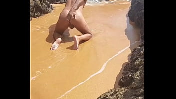 Preview 4 of Red Milf Porno - Ladysilva latina gay bunda gostosa na praia de marquinha ,  vem fuder gostoso