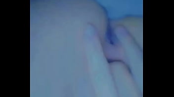 Preview 1 of Gril Domky - Masturbando