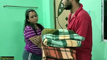Preview 1 of Www89com 18 - Young sales boy fucking bhabhi! With clear dirty audio