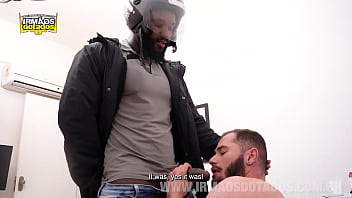 Preview 2 of Seksi Pant - O ENTREGADOR FODEU MEU RABO
