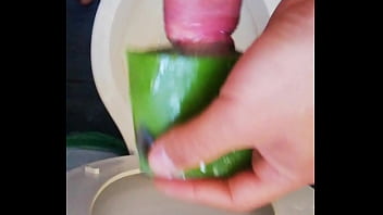 Preview 1 of Amateur Drank Mom - Me masturbo con s&aacute_bila jugosa