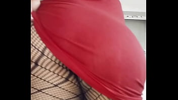 Preview 1 of Valentina Nappi Stocking - Mi jefe me exige ense&ntilde_arle lo que tengo bajo el vestido y se masturba .
