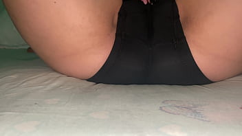 Preview 1 of Ma Sex Videos - одинокая жена развлекается с большим дилдо