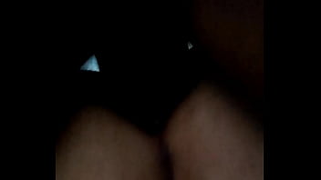 Preview 1 of Mlka Sex Com - Metendo rola no turista no Carnaval