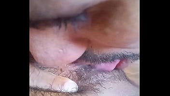 Preview 2 of Nastu Creampie - Somossw1 chup&aacute_ndole el cl&iacute_toris a mi mujer que rico