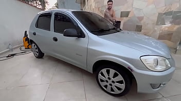 Preview 2 of Rey Ith - Veio Em Casa E Pedi Ajuda Dele Para Lavar O Carro Ryan Ross