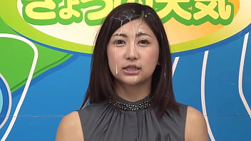 Preview 1 of Peluche Y Vicky Xipolitakis - News Announcer BUKKAKE,  Japanese,  censored,  second girl