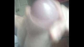 Preview 2 of Kissing Chests - Me la jalo y termino