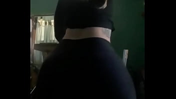 Preview 3 of Full Movie 4k - PAULA MOVIENDO EL ORTO