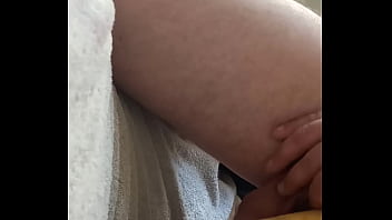 Preview 2 of Rough Incest Sister Blowjob - Sascha Kern Geil zu Hause mit Puding