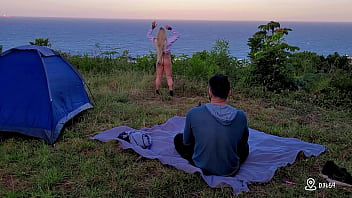 Preview 1 of Cumshot Grop - Fodendo no acampamento minha meia-irm&atilde_