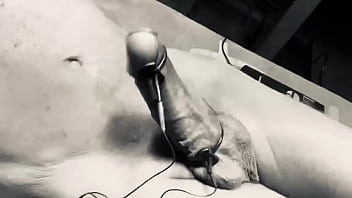 Preview 3 of Aline Prostate - Estim while tanning