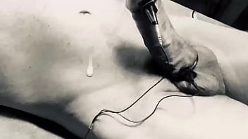 Preview 4 of Aline Prostate - Estim while tanning