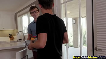 Preview 1 of Sunny Leone Xnxx Bp - Nerdy twinks having bareback anal gay sex