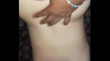 Preview 4 of Amature Ffm Threesome German - Con mi amante de planta