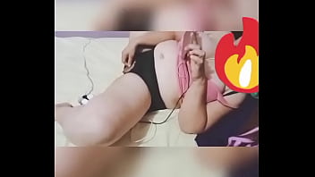 Preview 2 of Japanese Wife Used By Boss - por Messenger conosco a dotado