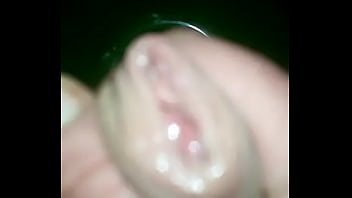 Preview 4 of Bokeb Rusian Pee - I&#039_m peeing