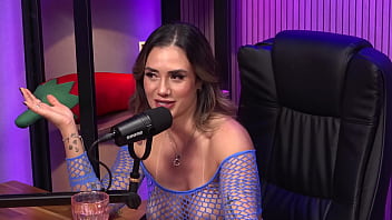Preview 2 of Ghrop Rap - Busty hottie wants anal at any cost