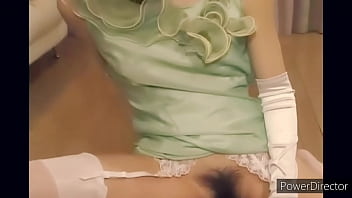 Preview 1 of Balack Mail Son - 美しい女性の聖水