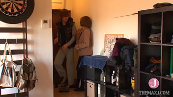 Preview 4 of Xnxx Dailymotion - A strange life together with my ex-girlfriend who suddenly moved into my room - Intro
