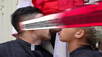 Preview 3 of Dog And Grill Sexy Hd Video Full - Making Of - Miguel Baiano &amp_ Ryan Ross &amp_ Lucas Ferrari - Bareback (Caindo em Tenta&ccedil_&atilde_o)